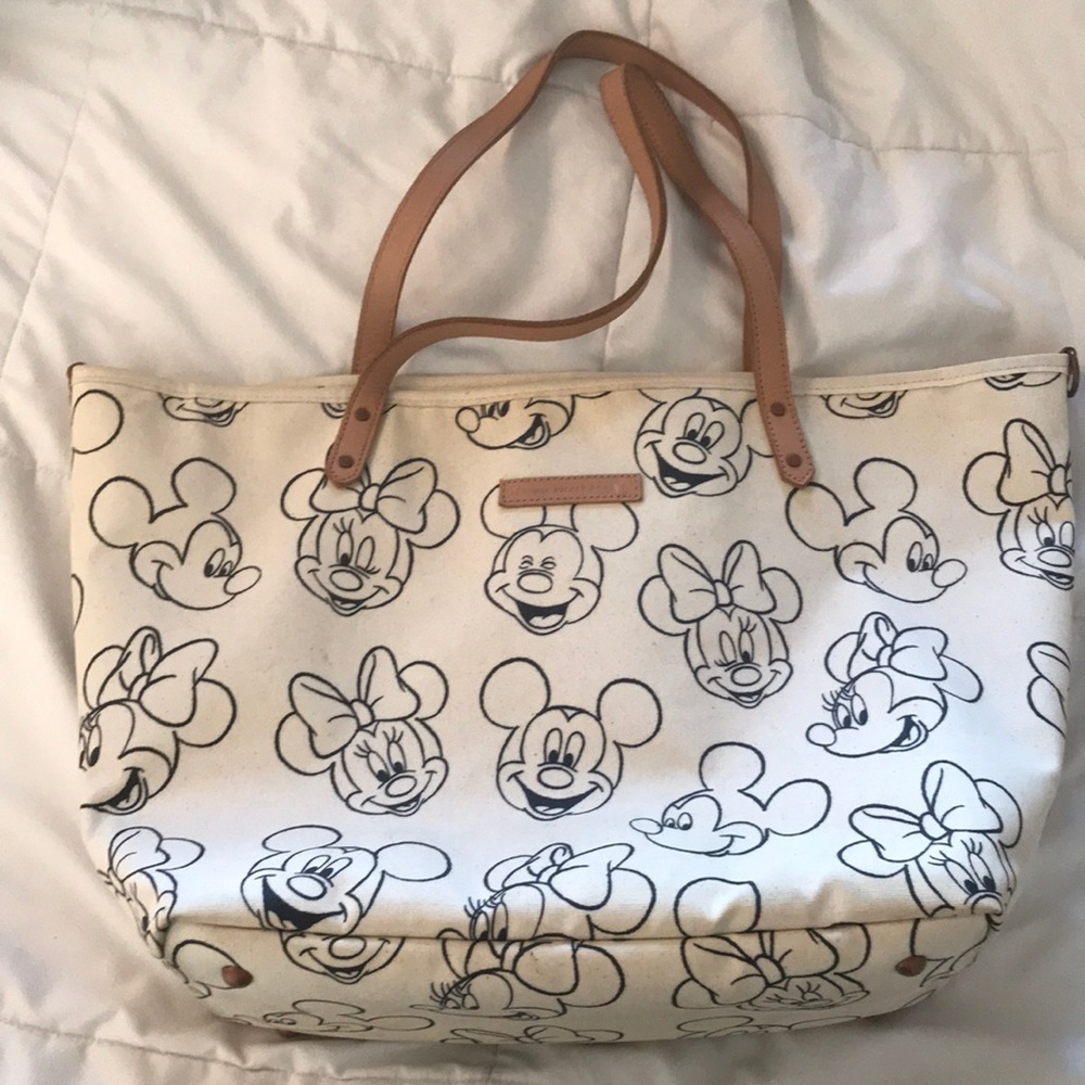 โ SOLD Petunia Pickle Bottom Downtown Tote Disney - Picture 1 of 6